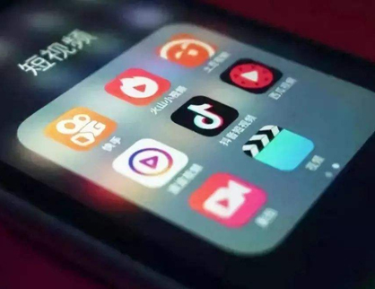 怎樣才能(néng)創作(zuò)出具(jù)有(yǒu)獨特性和吸引力的短視頻内容？